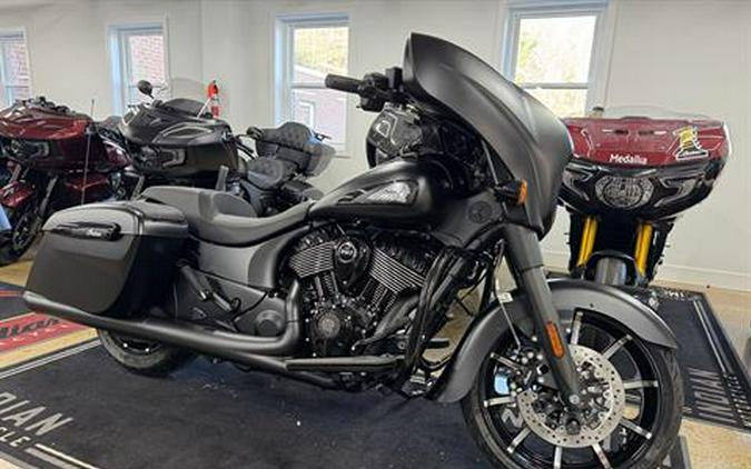 2026 Indian Motorcycle Chieftain® Dark Horse® with PowerBand Audio Package