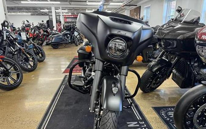 2026 Indian Motorcycle Chieftain® Dark Horse® with PowerBand Audio Package