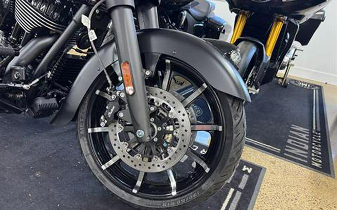 2026 Indian Motorcycle Chieftain® Dark Horse® with PowerBand Audio Package