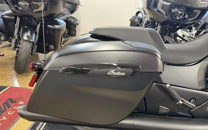 2026 Indian Motorcycle Chieftain® Dark Horse® with PowerBand Audio Package