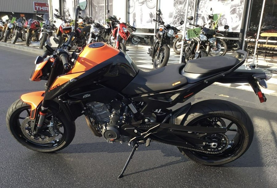 2021 KTM 890 Duke