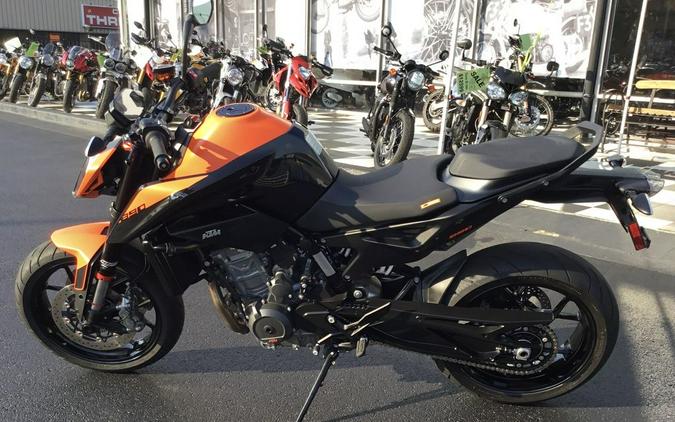 2021 KTM 890 Duke