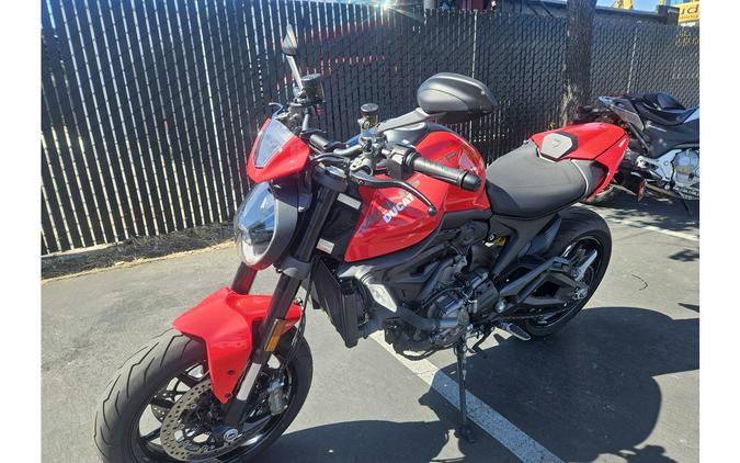 2022 Ducati MONSTER PLUS RED