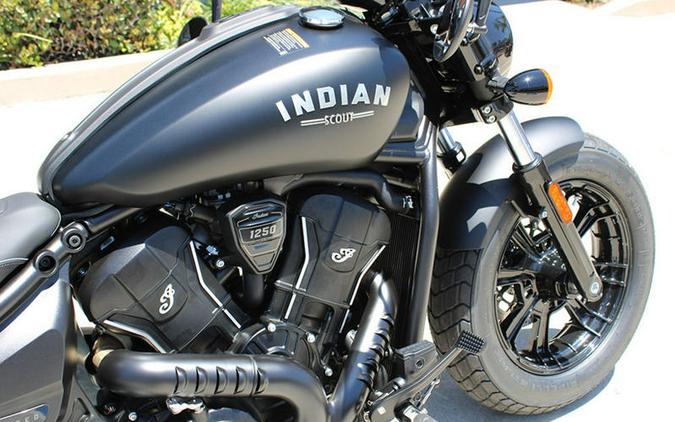 2025 Indian Motorcycle® Scout® Bobber Limited Black Smoke