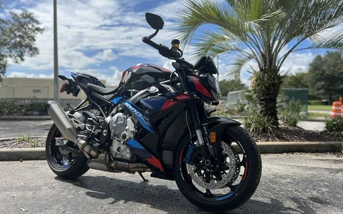 2024 BMW M 1000 R