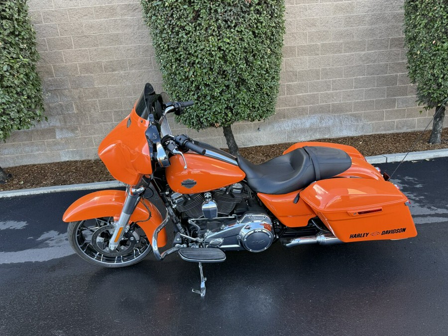 FLHXS 2023 Street Glide® Special