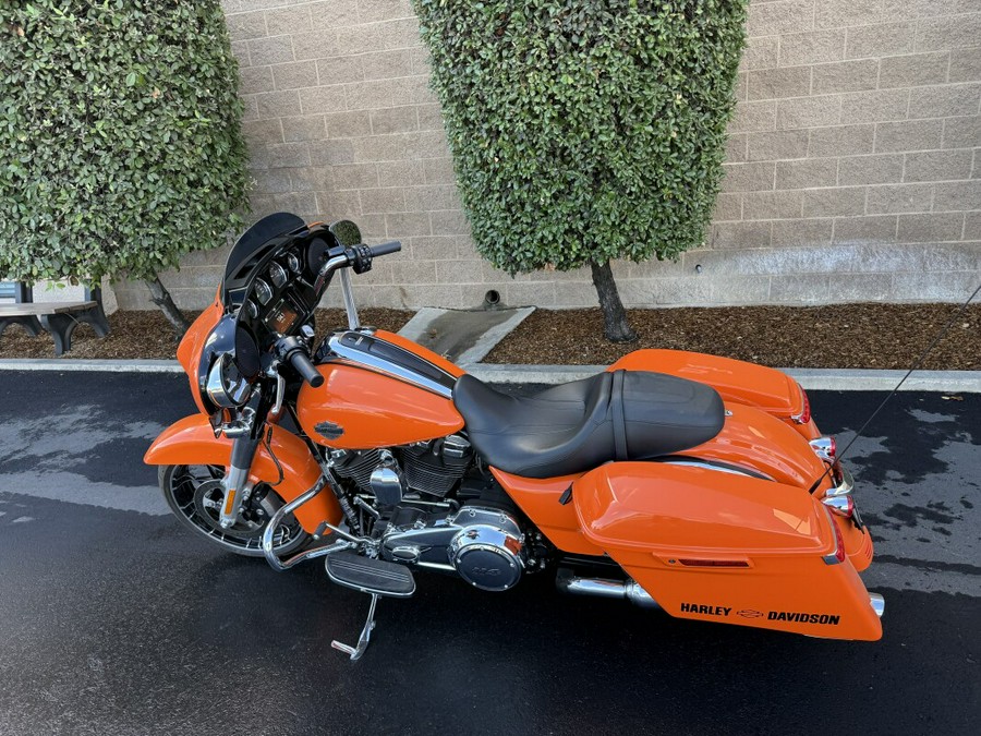 FLHXS 2023 Street Glide® Special
