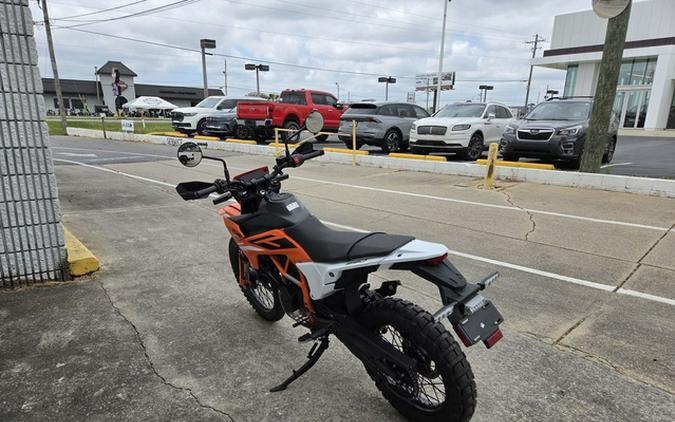 2026 KTM 390 Enduro R