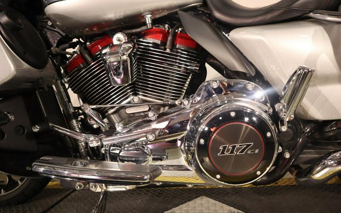 2019 Harley-Davidson CVO Street Glide Charred Steel & Lightening