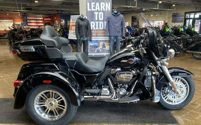 2024 Harley-Davidson Trike FLHTCUTG - Tri Glide Ultra