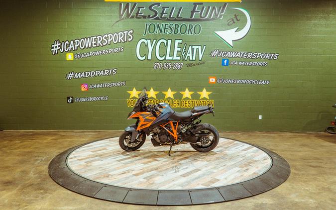 2023 KTM Super Duke 1290 GT