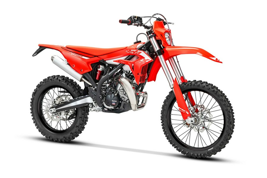 2027 X-Trainer 300 Lowboy - Beta Motorcycles