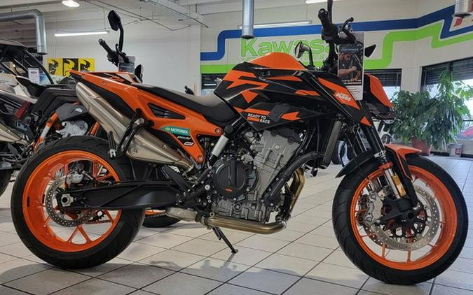 2022 KTM Duke 890 GP