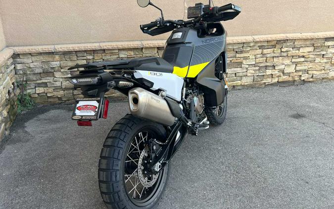 2023 HUSQVARNA NORDEN 901