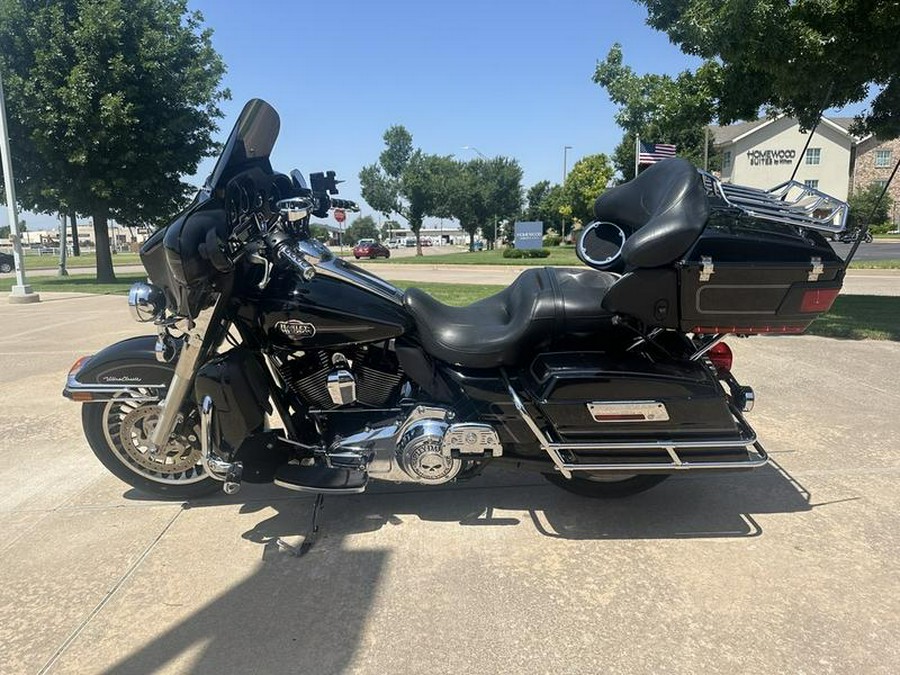 2013 Harley-Davidson® FLHTCU - Electra Glide® Ultra Classic®