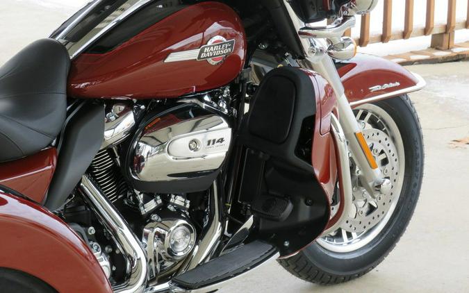 2024 Harley-Davidson® FLHTCUTG - Tri Glide® Ultra