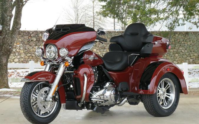 2024 Harley-Davidson® FLHTCUTG - Tri Glide® Ultra