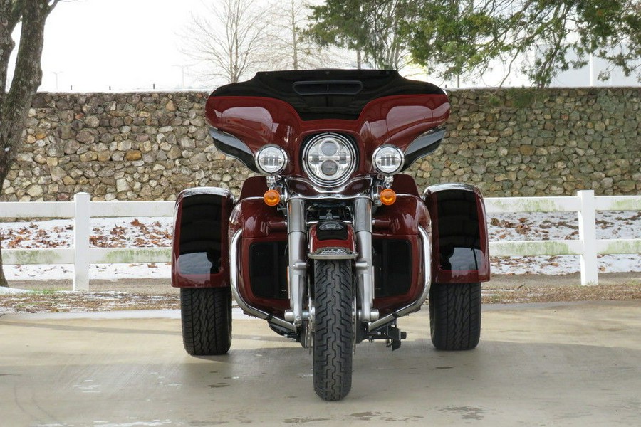 2024 Harley-Davidson® FLHTCUTG - Tri Glide® Ultra