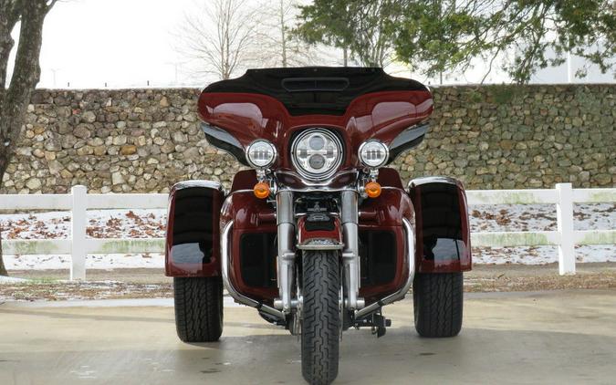 2024 Harley-Davidson® FLHTCUTG - Tri Glide® Ultra