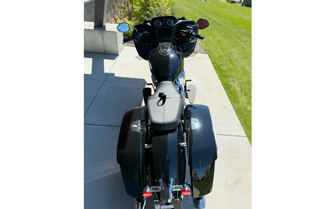 2025 Indian Motorcycle Challenger Base