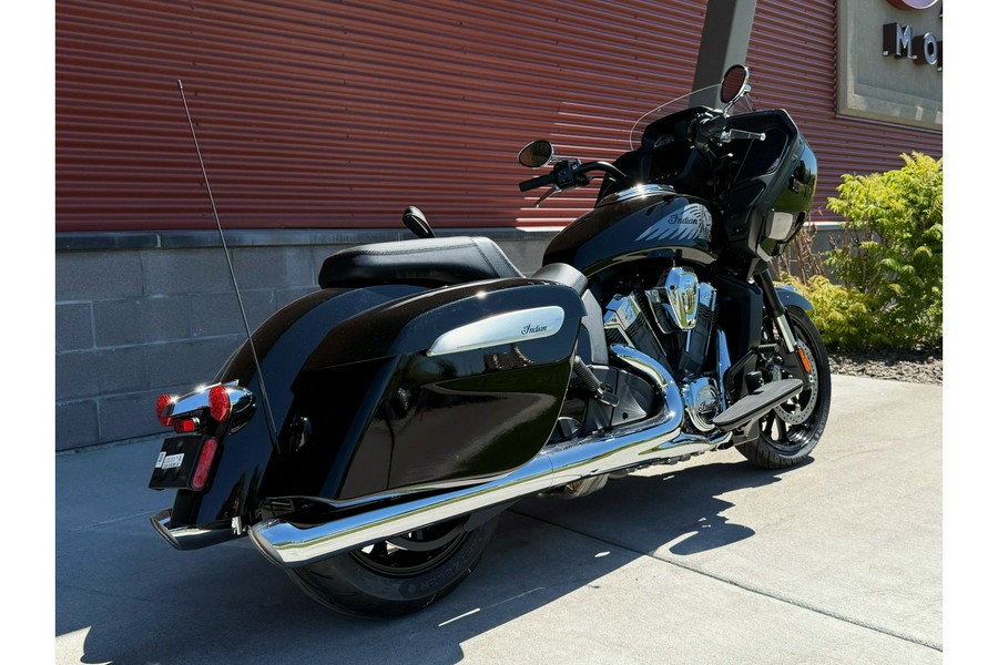 2025 Indian Motorcycle Challenger Base