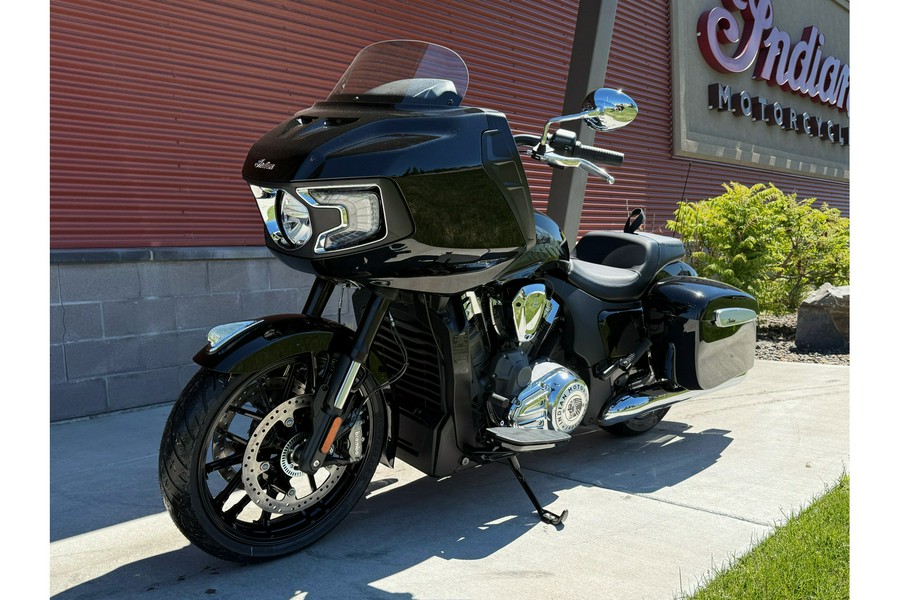 2025 Indian Motorcycle Challenger Base