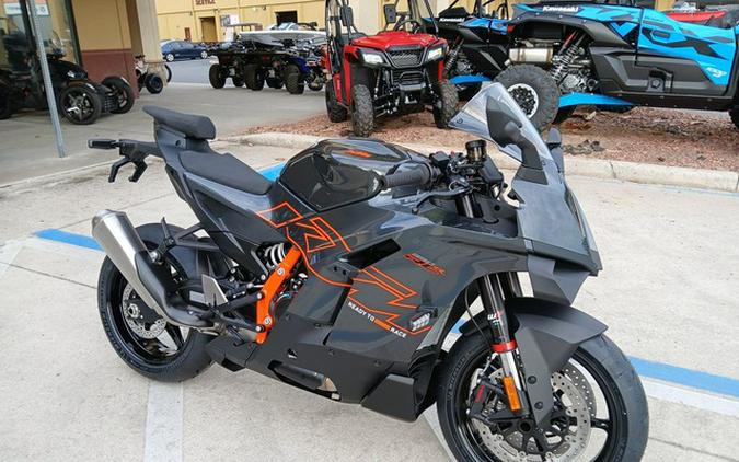 2026 KTM RC 990 R