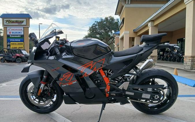 2026 KTM RC 990 R
