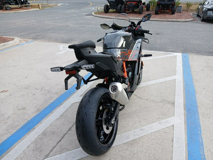 2026 KTM RC 990 R