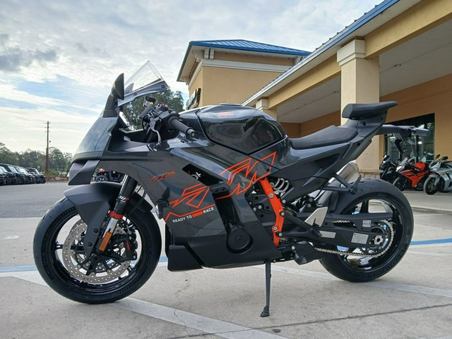 2026 KTM RC 990 R