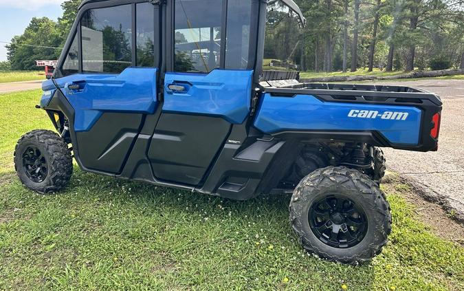 2022 Can-Am® Defender MAX Limited HD10