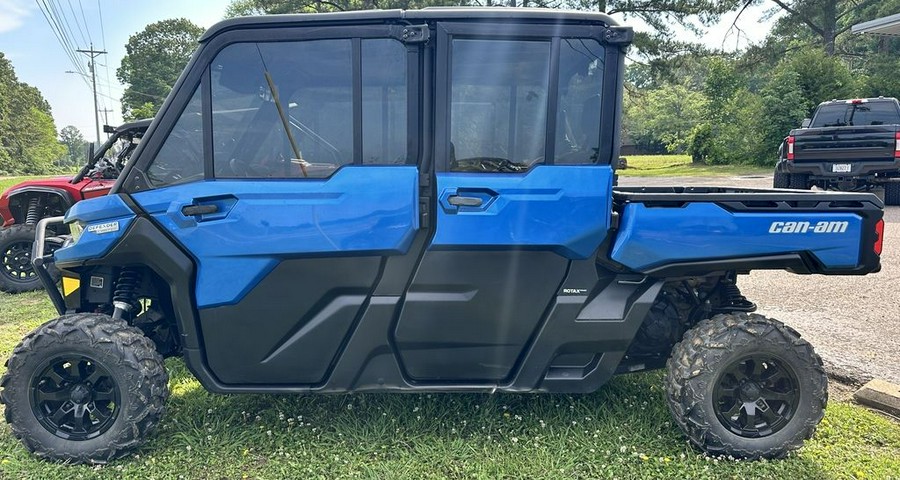 2022 Can-Am® Defender MAX Limited HD10