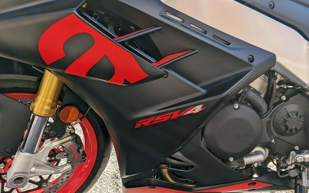 2024 Aprilia RSV4 1100