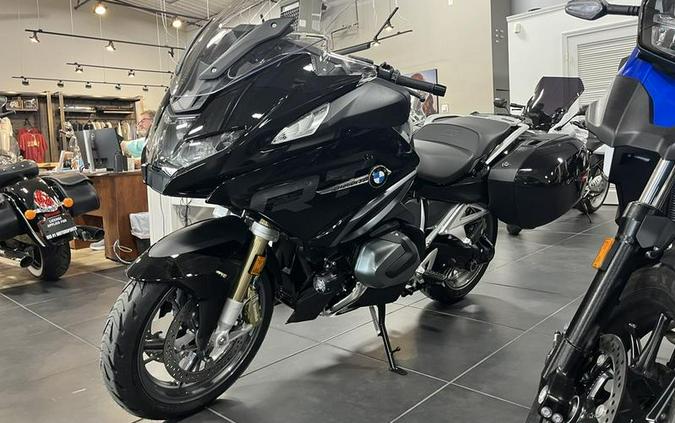 2024 BMW R 1250 RT Triple Black