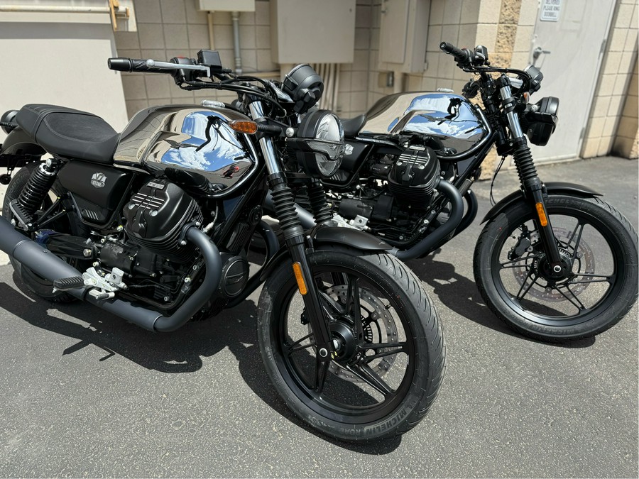 2025 Moto Guzzi V7 Stone Chrome Limited