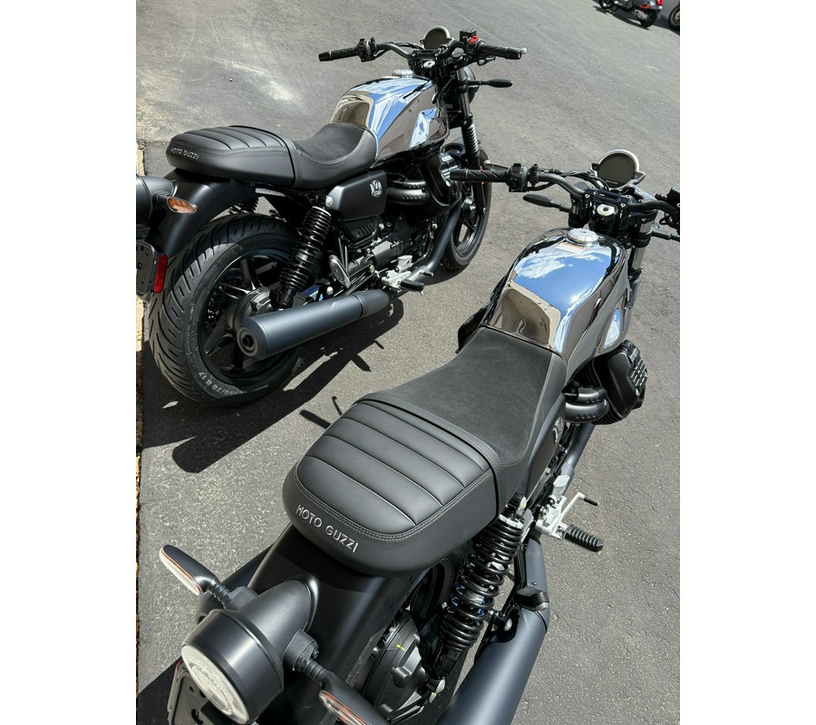 2025 Moto Guzzi V7 Stone Chrome Limited