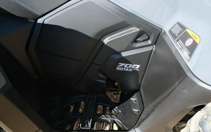 2026 CAN-AM OUTLANDER DPS 700