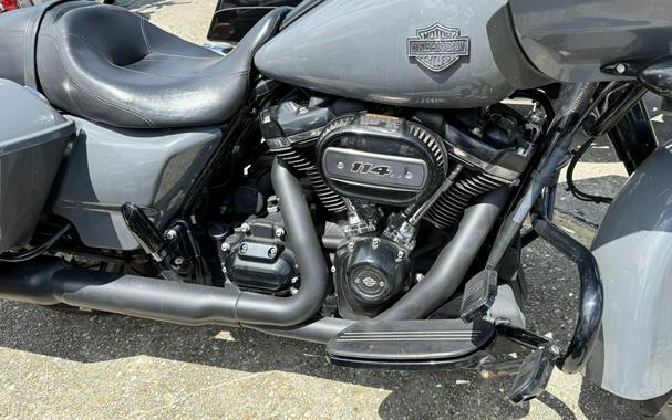2022 Harley-Davidson® Road Glide® Special