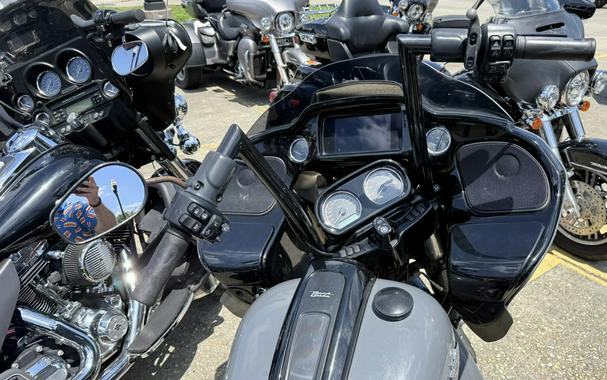 2022 Harley-Davidson® Road Glide® Special