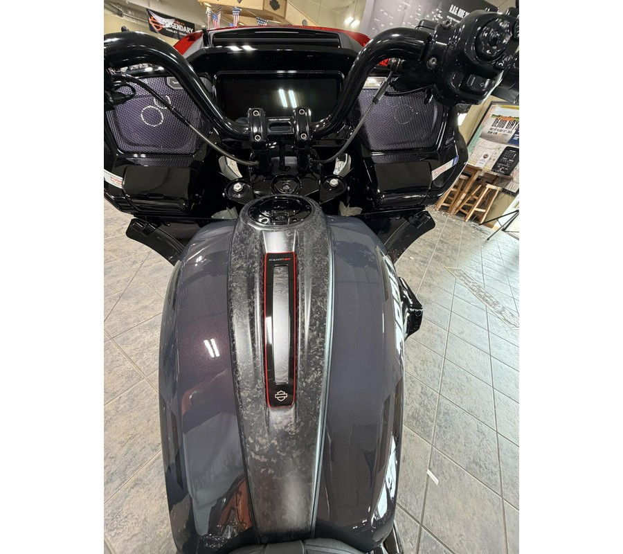 2026 Harley-Davidson® CVO Road Glide ST Inferno Gray