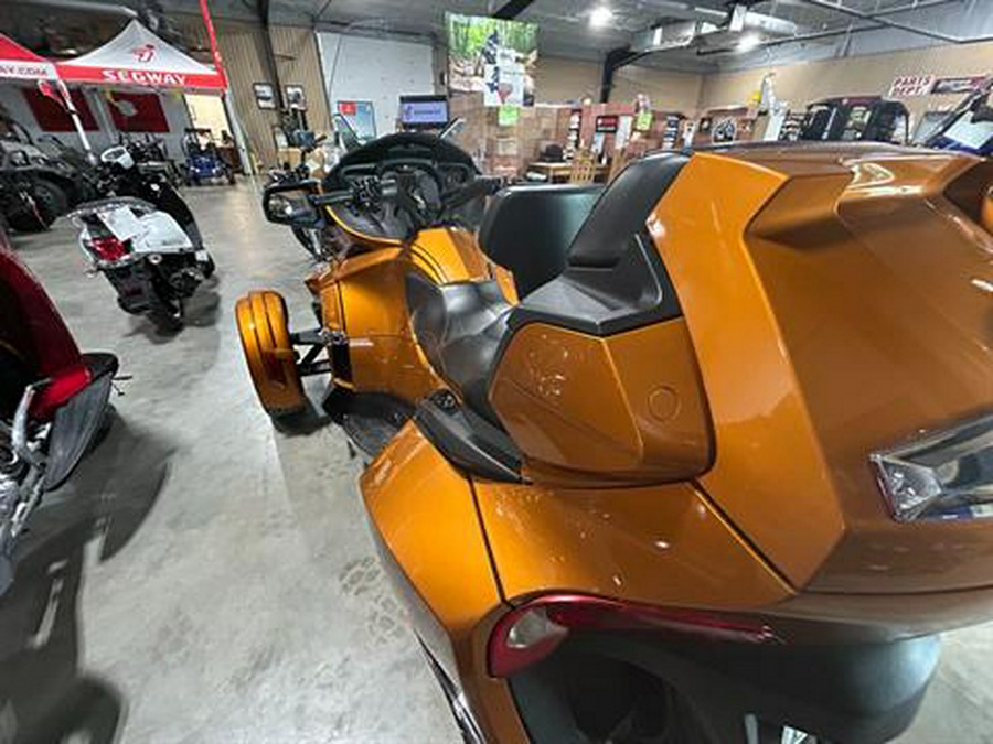 2014 Can-Am Spyder® RT Limited