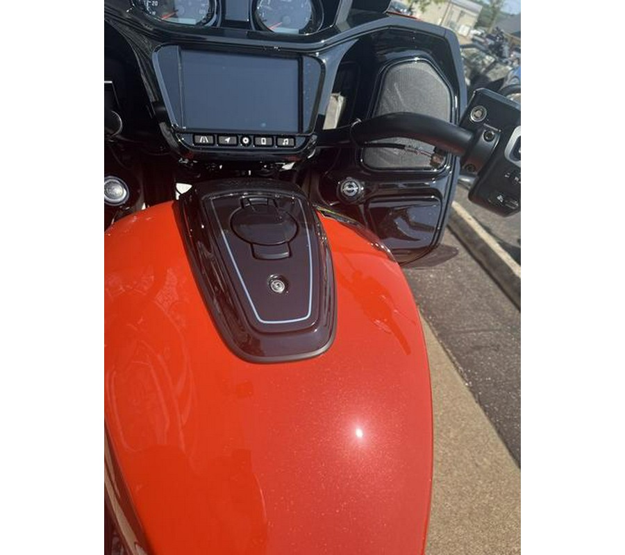 2024 Indian Motorcycle® Challenger® Dark Horse® Icon Sunset Orange