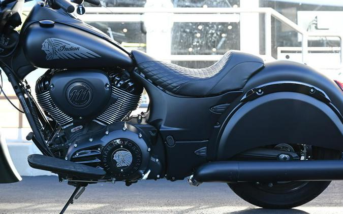 2019 Indian Motorcycle® Chief Dark Horse® Thunder Black Smoke