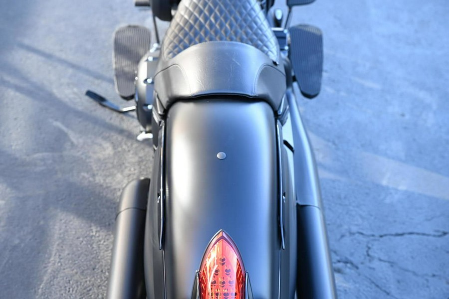 2019 Indian Motorcycle® Chief Dark Horse® Thunder Black Smoke