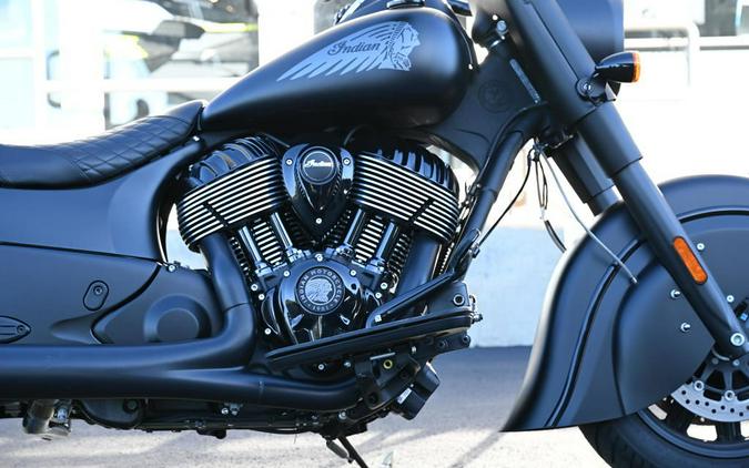 2019 Indian Motorcycle® Chief Dark Horse® Thunder Black Smoke