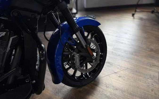 2026 Indian Motorcycle® Chieftain® PowerPlus Dark Horse® Deep Blue Metallic