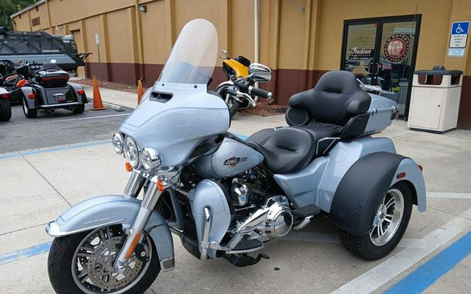2023 Harley-Davidson Trike FLHTCUTG - Tri Glide Ultra