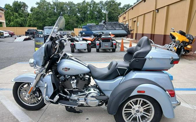 2023 Harley-Davidson Trike FLHTCUTG - Tri Glide Ultra