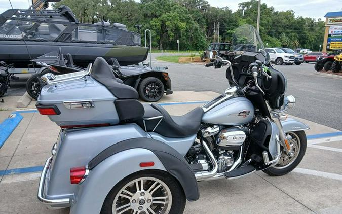 2023 Harley-Davidson Trike FLHTCUTG - Tri Glide Ultra