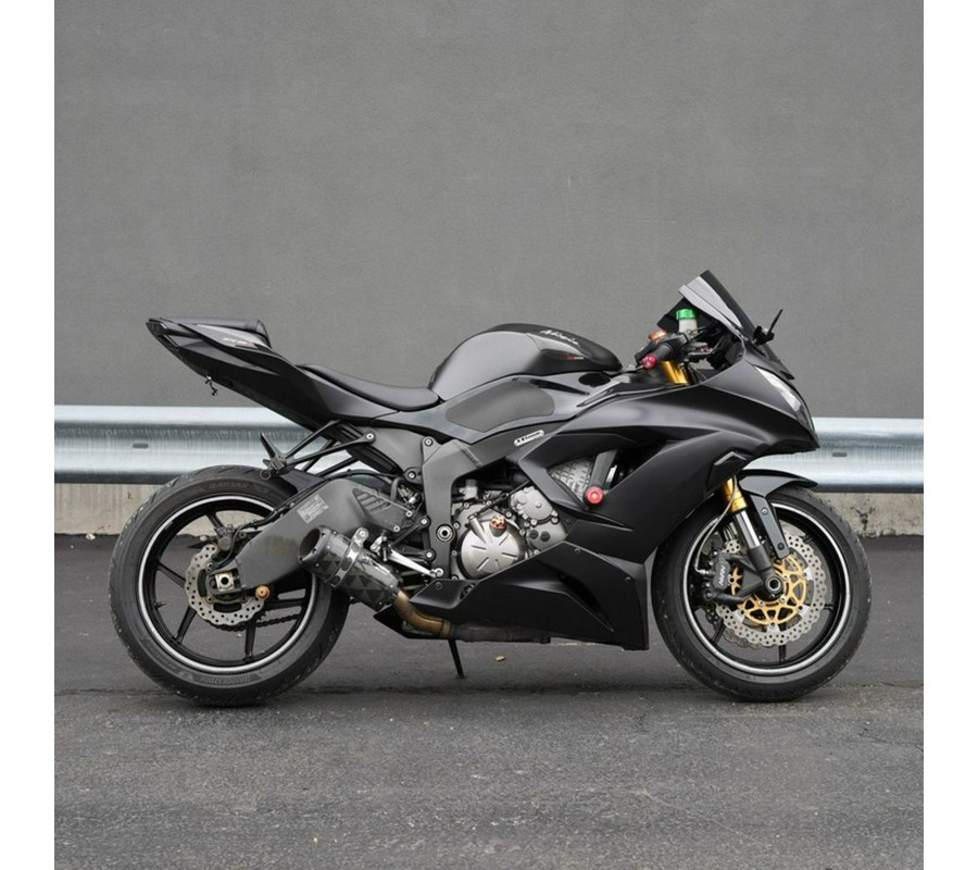 2013 Kawasaki Ninja ZX -6R